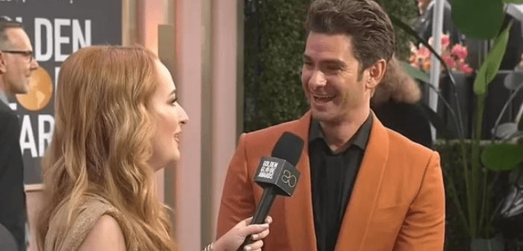 Fans sparks interest by Andrew Garfield and Amelia Dimoldenberg's flirty red carpet talk. (1)
