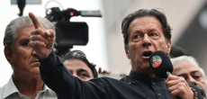 Imran khan warns govt for ‘irresponsible statements’ against Afghans. (1)