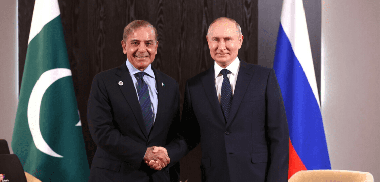 Pakistan and Russia agreed to pay in local currencies for Russian energy.