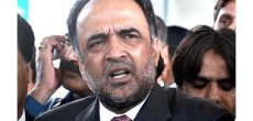 Qamar Zaman calls on the UN to carry out its resolutions on the Kashmir conflict.