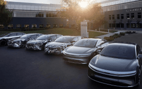 Automaker begins refunding customers' reservation fees