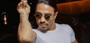 Salt Bae will give food to earthquake victims