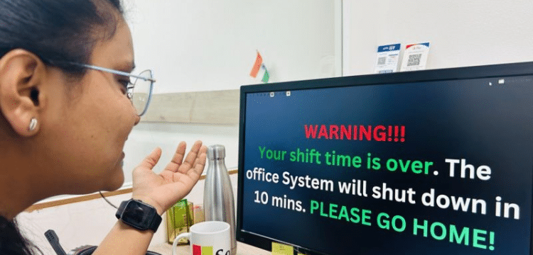 Indian company shuts down the staff system, saying shift over, Go home.