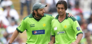 Shahid Afridi says Shoaib Akhtar took injections that he can’t walk now, defending Shaheen Afridi.