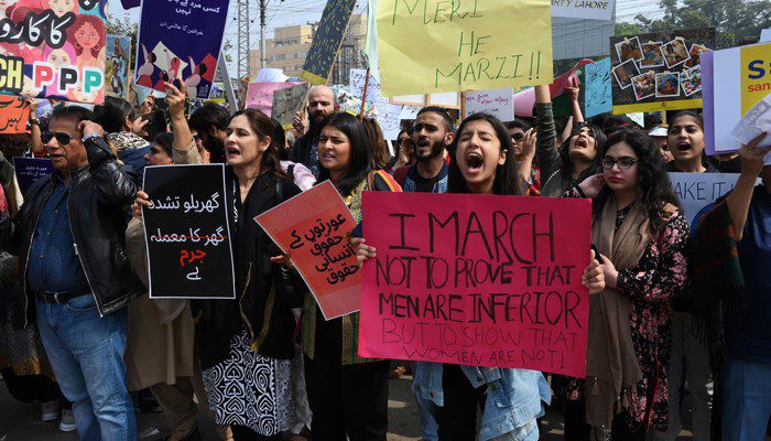 YouTubers are criticised by Aurat March Lahore for inciting violence and interfering with the march