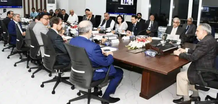 Ishaq Dar assures ease in budget for business community