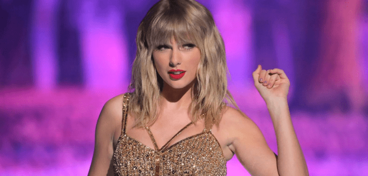 Pakweather backs Taylor Swift