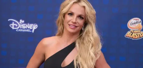 Britney Spears announces that she will be suffering hefty loss!