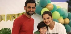 Shoaib Malik Shares Beautiful Pictures With Son