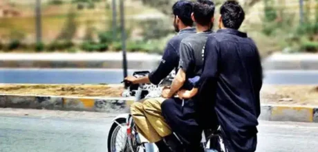 Sindh Govt Announces to Ban Pillion Riding In Various Districts