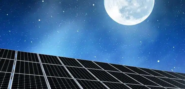 Stanford Engineers Enable Solar Panels To Generate Power At Night