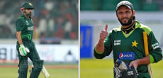 Shahid Afridi Shares Advice with Babar Azam Ahead of Pakistan vs. India Clash