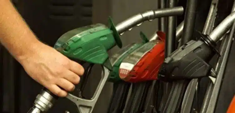 Pakistan Reduces The Petrol Prices By Rs8 Per Litre For October