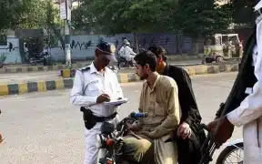 Karachi Police Raise Penalties For Traffic Rule Breaches