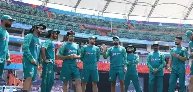 Pakistan Practices In Kolkata Before England Game In WC 2023