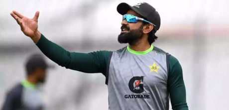 Pakistan Cricket Team Players Are Not Happy With Hafeez's Strict Restrictions