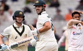 Marsh-Smith Lead Remarkable Comeback After Pakistan's Rattling Bowling