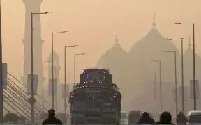 Health Experts Issue Warning As Smog-Borne Virus Hits Lahore