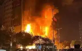Enormous Blaze Engulfs Saddar Shopping Mall In Peshawar