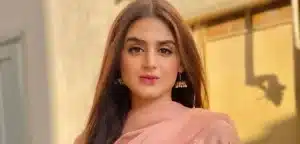 Hira Mani Performs Ja Tujhe Maaf Kiya At MQM Jalsa