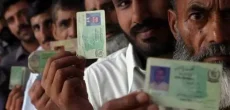 Can Pakistanis Vote With Expired ID Card?