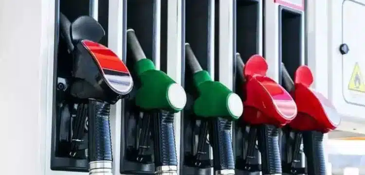 Pakistan To Disclose Feb 2024 Petrol Price Today