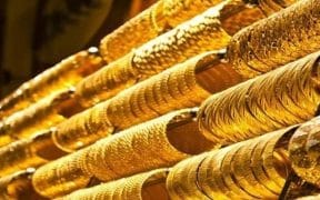 Gold Price Increases By Rs700/tola In Pakistan