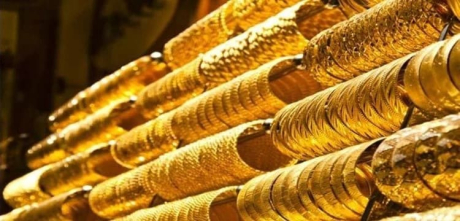 Gold Price Increases By Rs700/tola In Pakistan