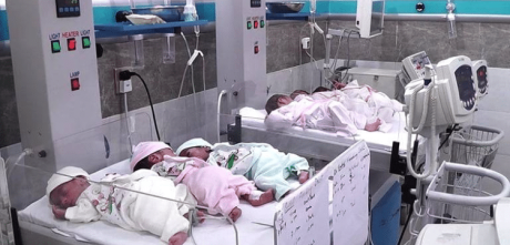 Woman Delivers Sextuplets In Rawalpindi Hospital