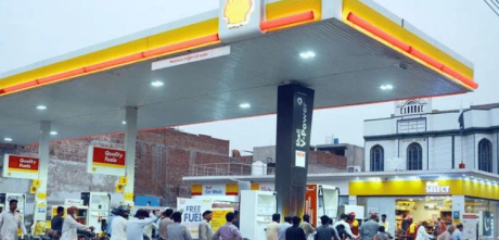 Pakistan's Petrol Prices Set For Significant Decrease