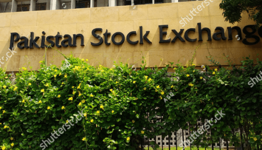 PSX Rises By More Than 700 Points During Trading
