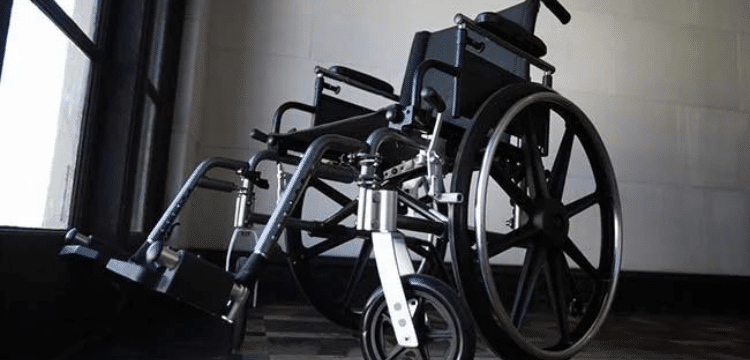 Engineering Student Creates Brain-Controlled Electric Wheelchair