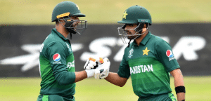 Imad Wasim Clarifies Speculation Regarding Rift With Babar Azam