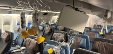 Severe Turbulence on Singapore Airlines Flight Kills One