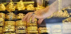 Gold Prices Rise Slightly in Pakistan Amid Global Rebound