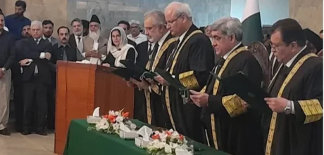 Oath Ceremony Held for Three Newly Elevated Supreme Court Judges