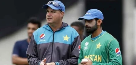 Mohammad Hafeez Criticizes Pakistan Cricket Team's Fitness Standards