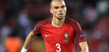 Martinez Lauds Pepe's Passion for the Game as Portugal Veteran Shines at Euro 2024