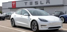 Tesla Battery Failure Traps Toddler During Heatwave