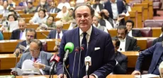 Finance Minister announces the provision of three additional salaries for National Assembly employees