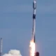 SpaceX Sends 20 Starlink Internet Satellites Into Orbit