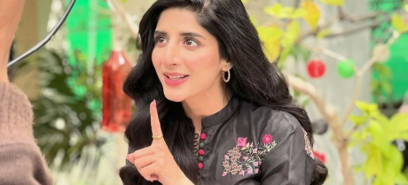 Mawra Hocane Says Goodbye to Let's Try Mohabbat with Emotional Instagram Message