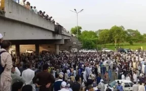 Several Jamaat-e-Islami workers have been arrested during a protest at D-Chowk in Islamabad