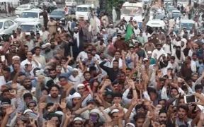 Commuters face hardship as TLP continues its sit-in in Rawalpindi
