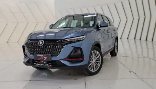 Here's the price and first pictures of the new Changan Oshan X7 in Pakistan