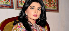 Iffat Omar