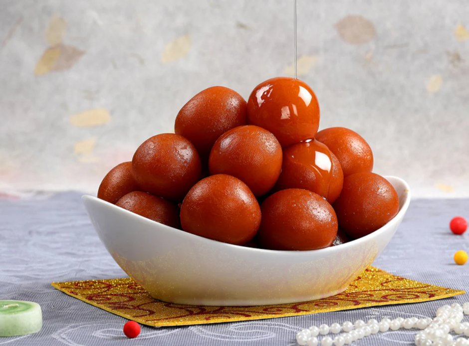 Gulab-Jamun