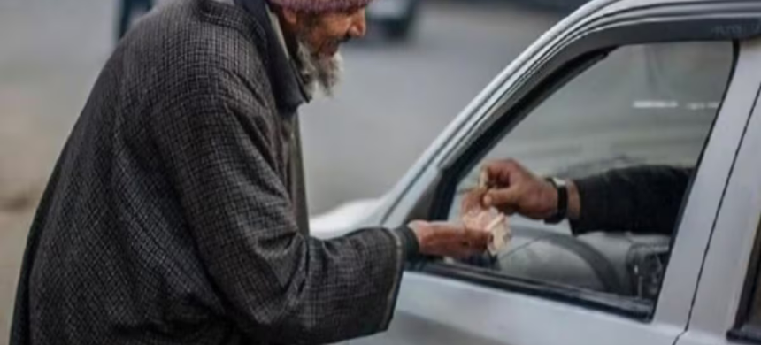 Saudi Arabia Urges Pakistan to Halt the Dispatch of Beggars or Face Repercussions