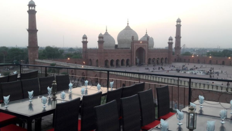 Best-Restaurants-in-Lahore