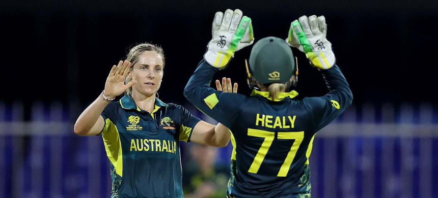 Australia Defeats Pakistan by 9 Wickets in Women’s T20 World Cup Match